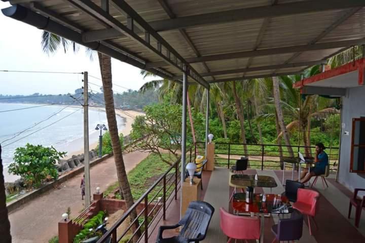 Sea View Holiday Home Mālvan Extérieur photo